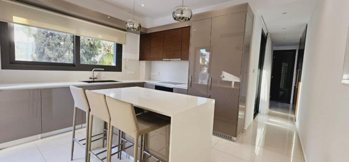 Image No.3-Appartement de 3 chambres à vendre à Limassol