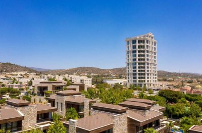 612829-high-rise-apartment-for-sale-in-select