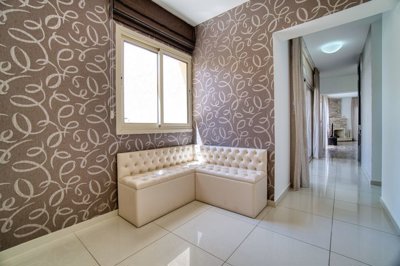 613702-penthouse-for-sale-in-mouttagiakaorig