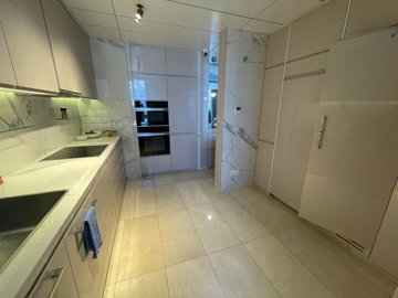 631374-detached-villa-for-sale-in-select-loca