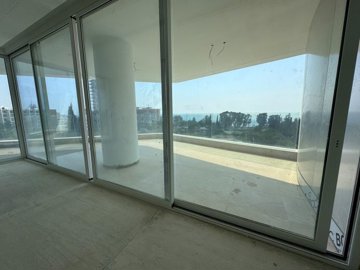 663546-high-rise-apartment-for-sale-in-moutta