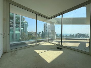 663549-high-rise-apartment-for-sale-in-moutta