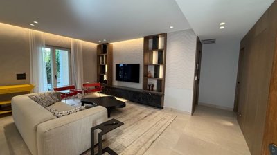 678006-apartment-for-sale-in-parekklisiaorig