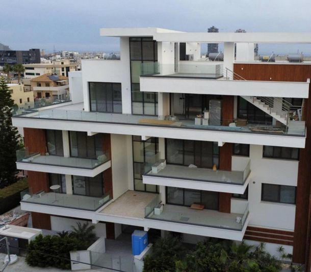 Image No.1-Appartement de 3 chambres à vendre à Potamos Germasogias
