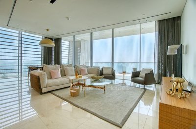 706357-high-rise-apartment-for-sale-in-neapol