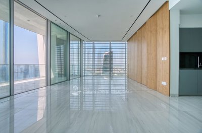 706349-high-rise-apartment-for-sale-in-neapol
