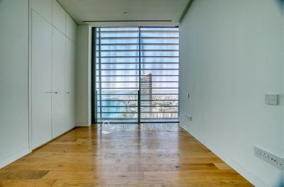 706313-high-rise-apartment-for-sale-in-neapol