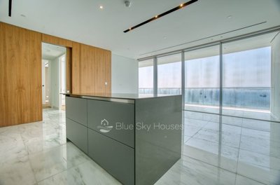 706362-high-rise-apartment-for-sale-in-neapol