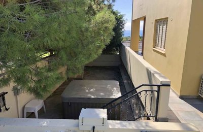 2-east-side-jacuzzi-looking-south-1-copy-larg