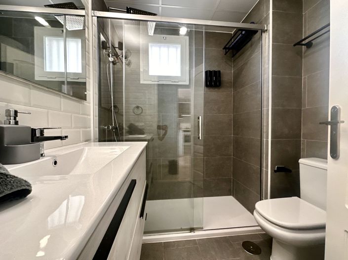 Image No.1-2 Bed Apartment for sale