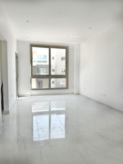 Image No.1-Appartement de 2 chambres à vendre à Limassol