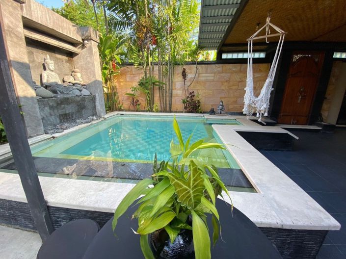 Image No.1-3 Bed Villa for sale
