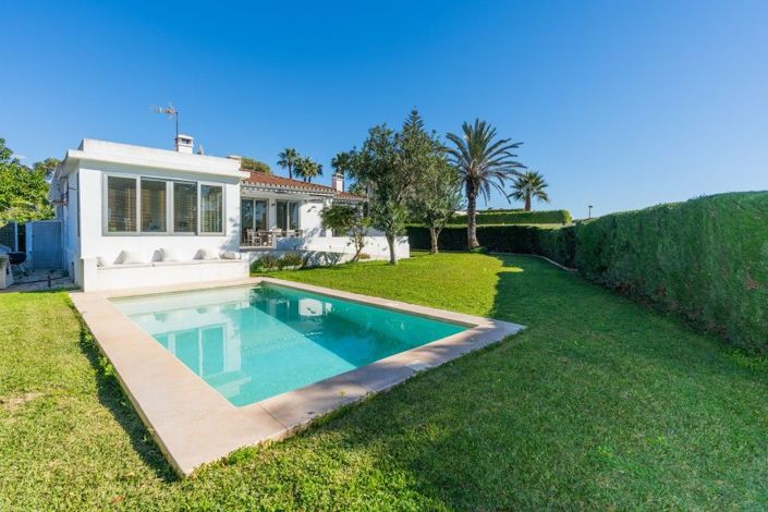 Image No.1-3 Bed House for sale