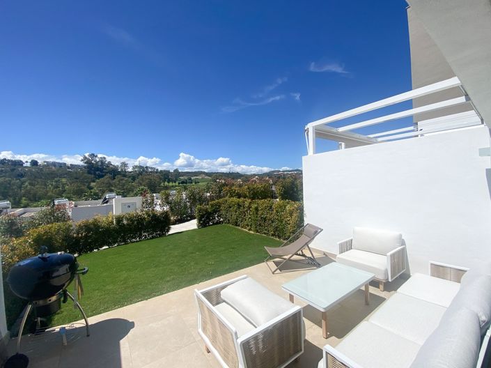 Image No.1-3 Bed House for sale
