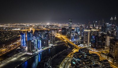 g1518368100a