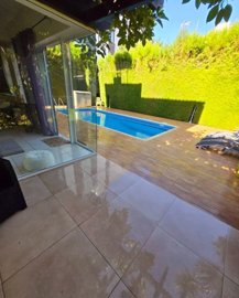 652209-detached-villa-for-sale-in-crown-plaza