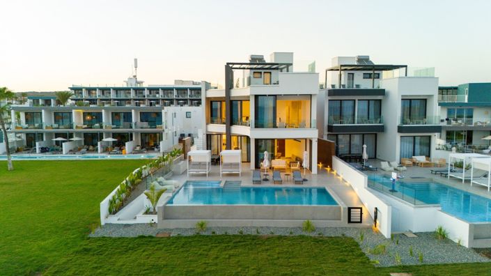 Image No.1-4 Bed House for sale