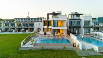 1 - Ayia Napa, House