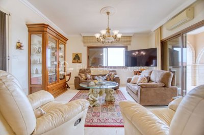 677427-detached-villa-for-sale-in-ayios-athan
