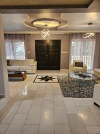 677960-detached-villa-for-sale-in-select-loca