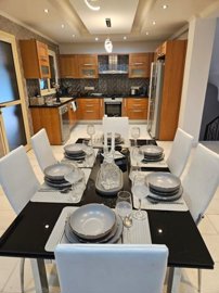 677961-detached-villa-for-sale-in-select-loca