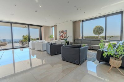 682779-detached-villa-for-sale-in-paniotisori