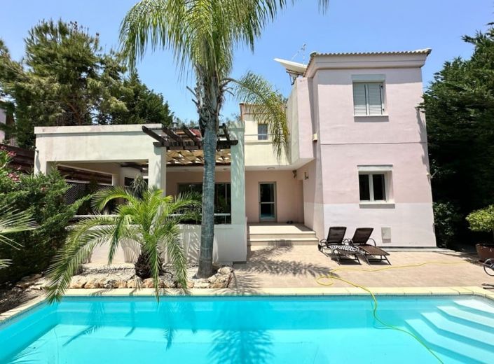 Image No.1-3 Bed House for sale