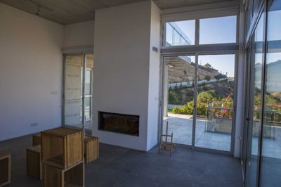 711220-detached-villa-for-sale-in-pantheafull