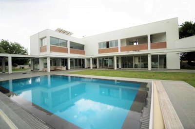 110011-detached-villa-for-sale-in-anavargosor