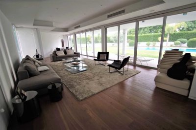 110001-detached-villa-for-sale-in-anavargosor
