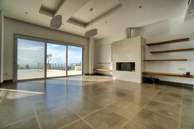 552319-detached-villa-for-sale-in-mesa-chorio