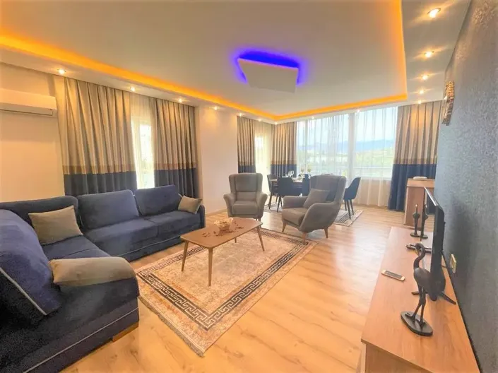 Image No.1-3 Bed Apartment for sale
