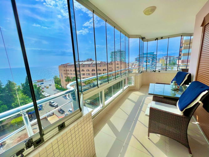 Image No.1-3 Bed Apartment for sale