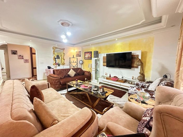 Image No.1-4 Bed Apartment for sale