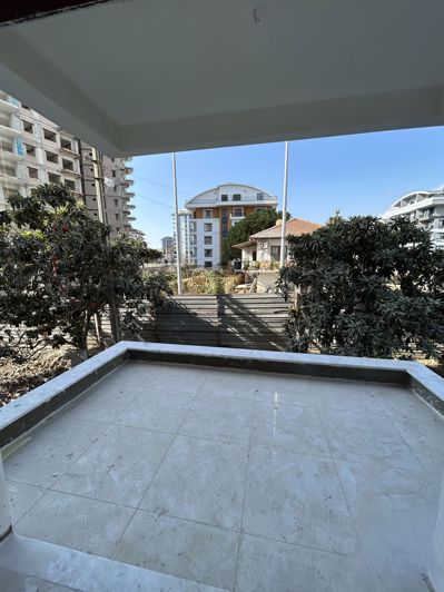 Image No.1-3 Bed Apartment for sale