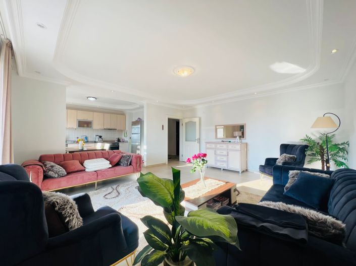 Image No.1-3 Bed Apartment for sale