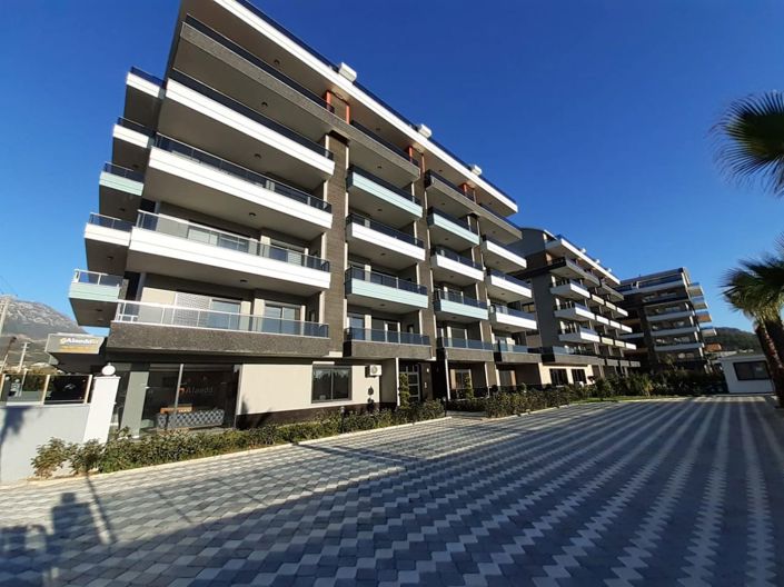 Image No.1-3 Bed Apartment for sale