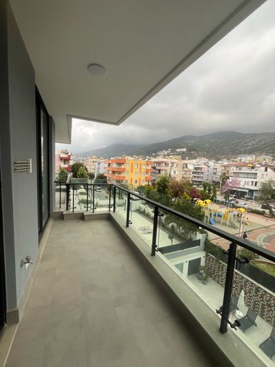 Image No.1-3 Bed Apartment for sale