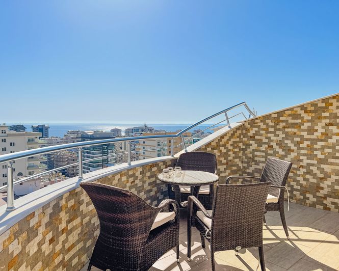 Image No.1-5 Bed Apartment for sale