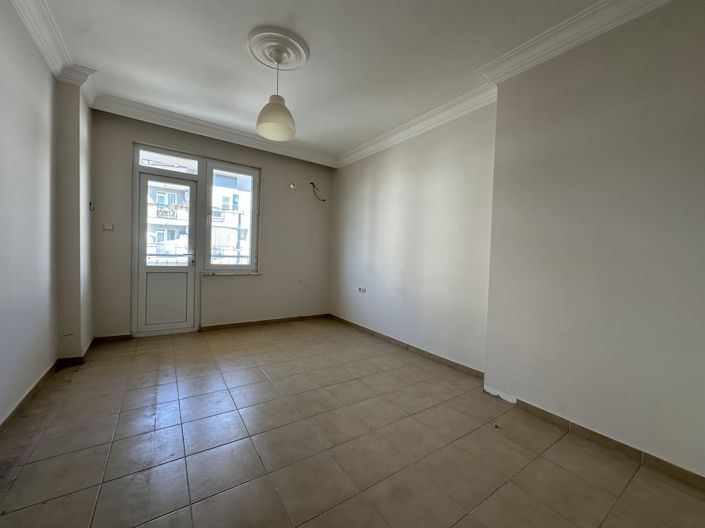 Image No.1-3 Bed Apartment for sale