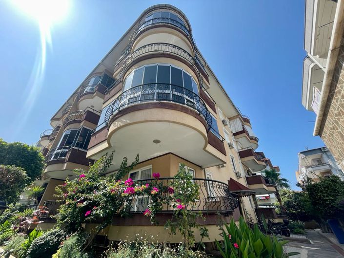 Image No.1-3 Bed Apartment for sale