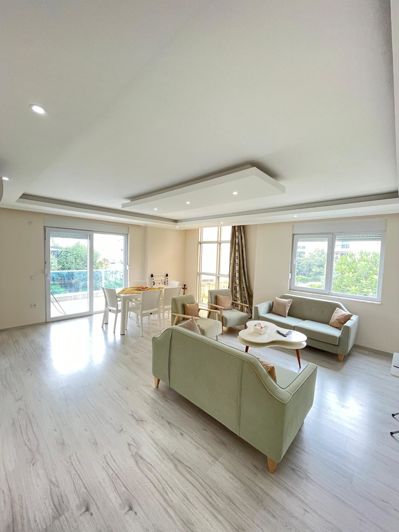 Image No.1-3 Bed Apartment for sale