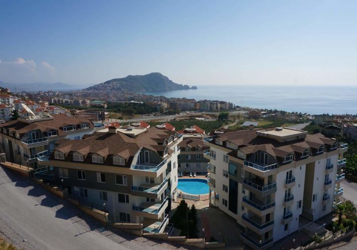 Image No.1-4 Bed Apartment for sale