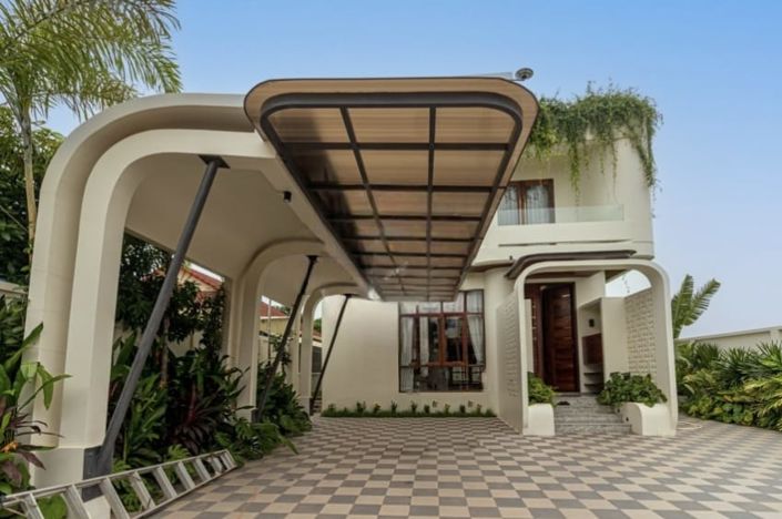 Image No.1-4 Bed Villa for sale
