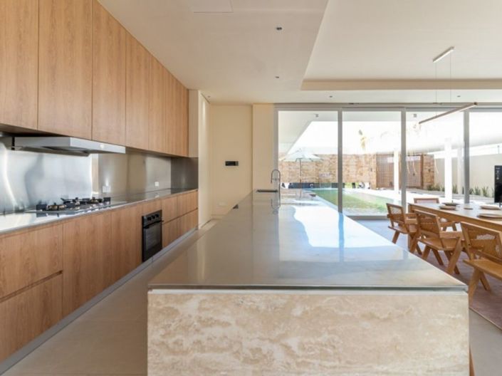 Image No.1-5 Bed Villa for sale