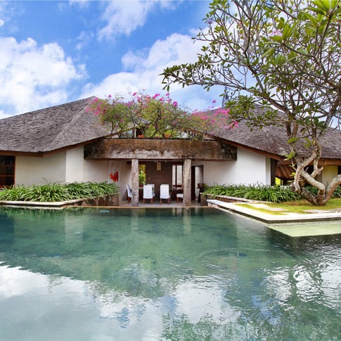 Image No.2-6 Bed Villa for sale