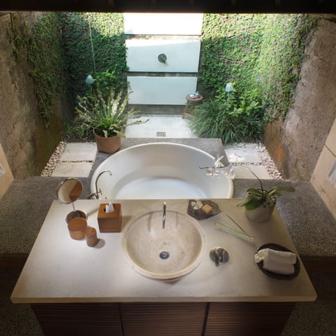 Image No.9-6 Bed Villa for sale