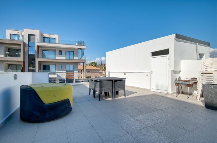 Image No.6-4 Bed Apartment for sale