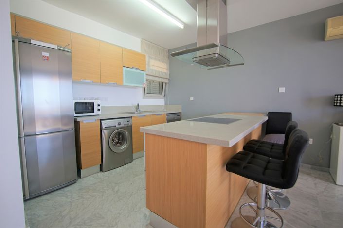 Image No.5-Appartement de 2 chambres à vendre à Agios Tychonas