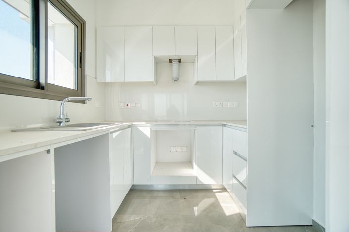 Image No.4-4 Bed Apartment for sale